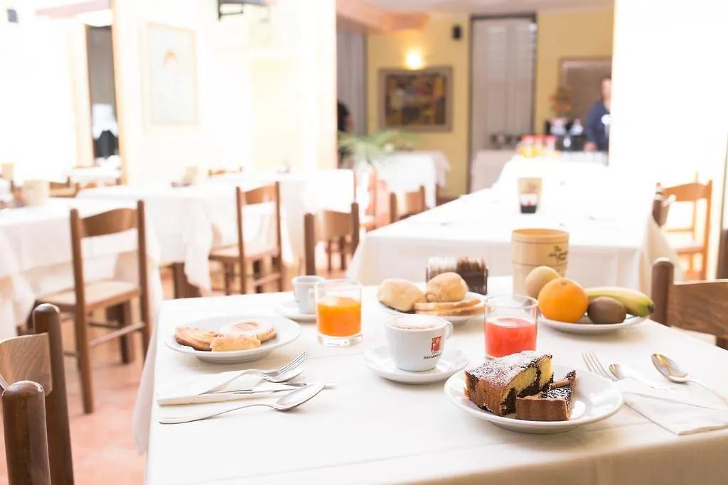 Hotel Villa Piras Alghero 3*,