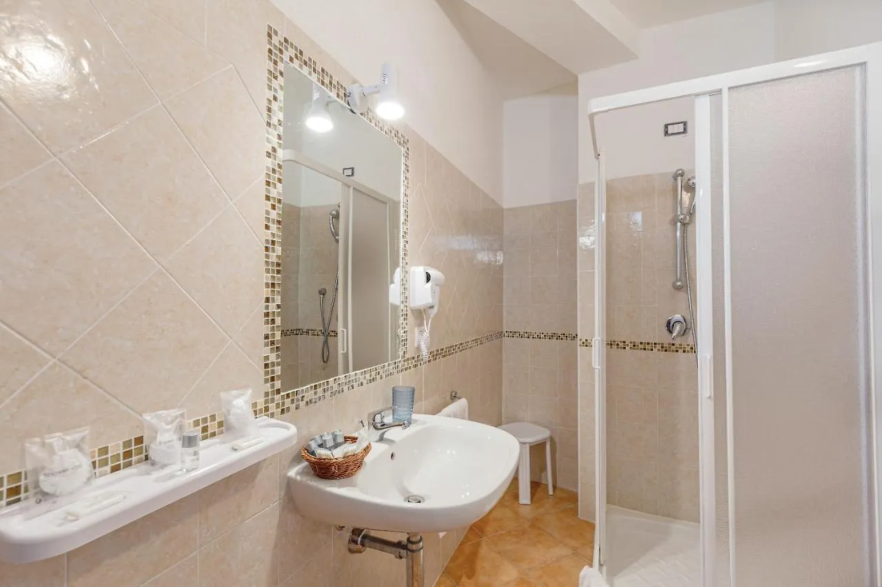 Hotel Villa Piras Alghero 3*,