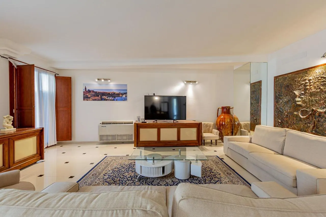 Hotel Villa Piras Альгеро