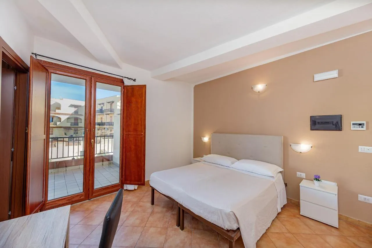 Hotel Villa Piras Альгеро